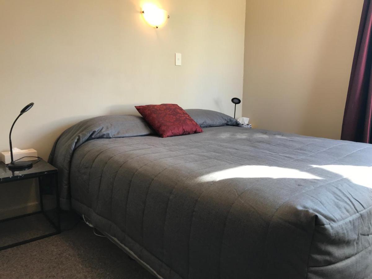 Lovett Lodge Invercargill Dış mekan fotoğraf